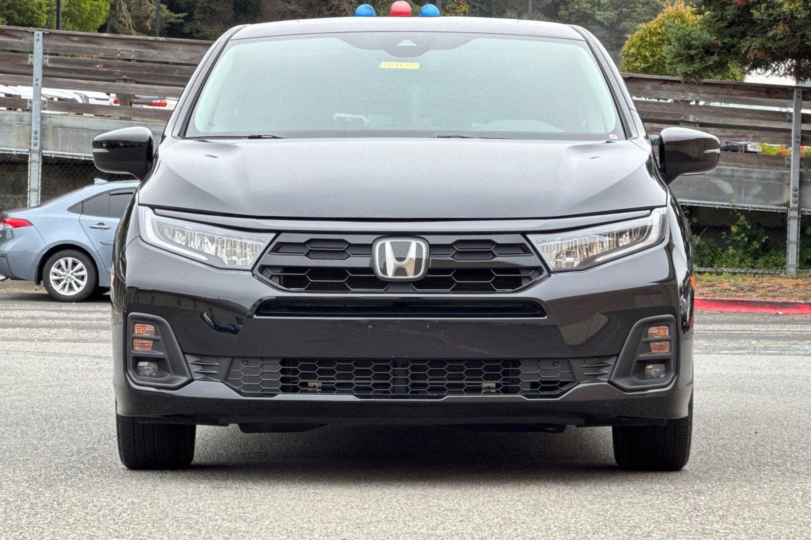 Used 2025 Honda Odyssey Touring image 12