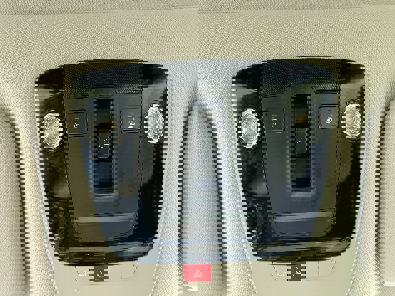 Certified 2025 Kia Sorento EX w/ Panoramic Sunroof Package image 18