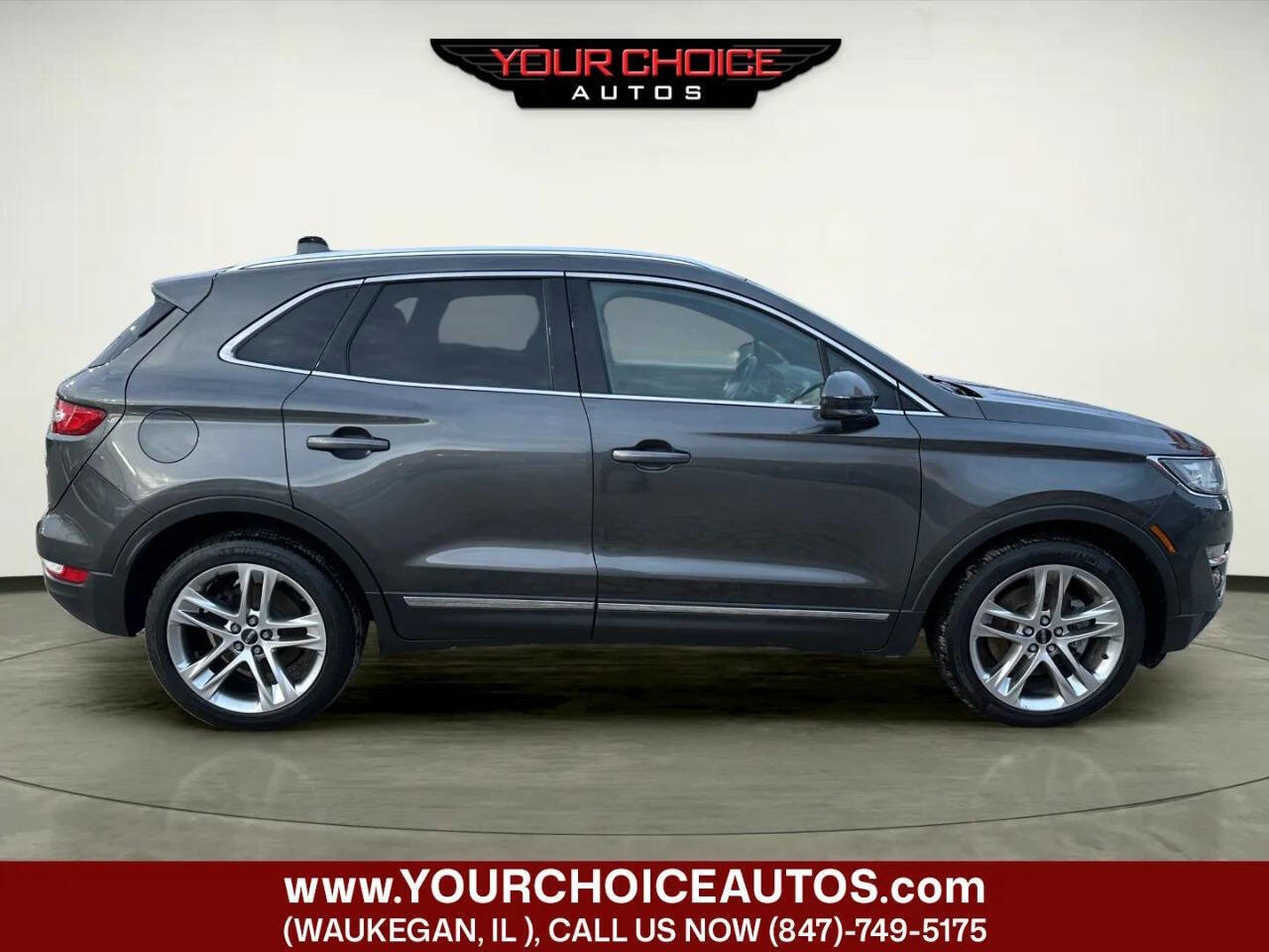 Used 2017 Lincoln MKC Reserve w/ Lincoln MKC Climate Package image 6