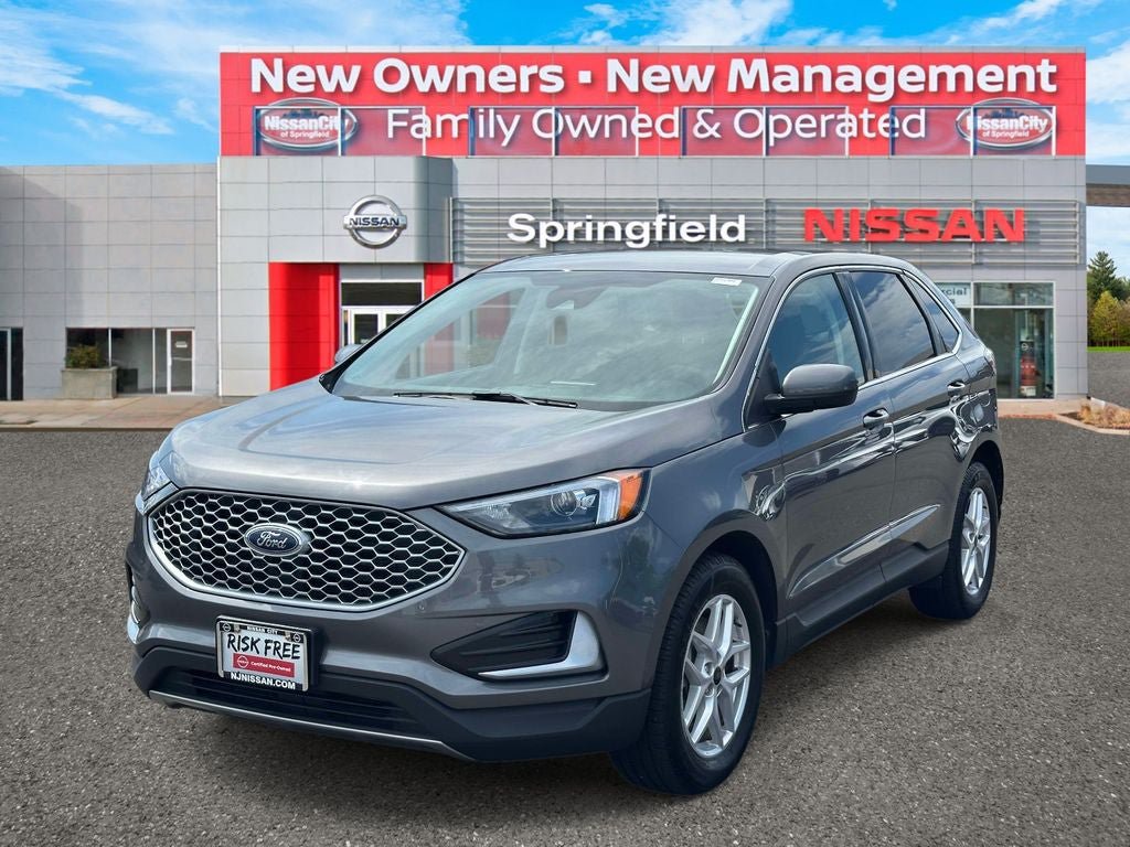 Used 2024 Ford Edge SEL AWD/4WD image 2