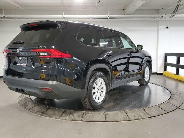 Used 2024 Toyota Grand Highlander XLE image 8