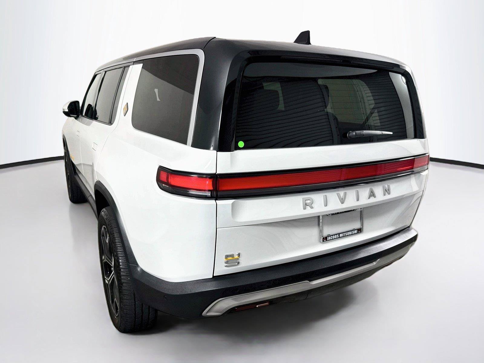 Used 2023 Rivian R1S Adventure Quad AWD/4WD image 3