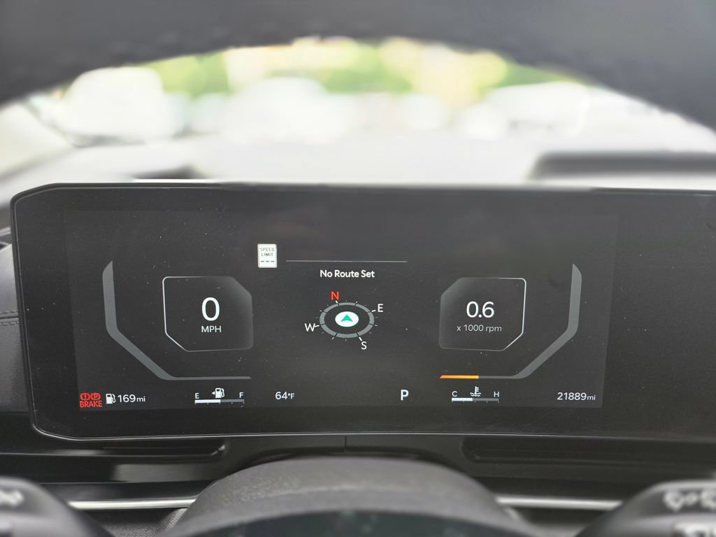 Certified 2026 Kia Carnival SX FWD image 28