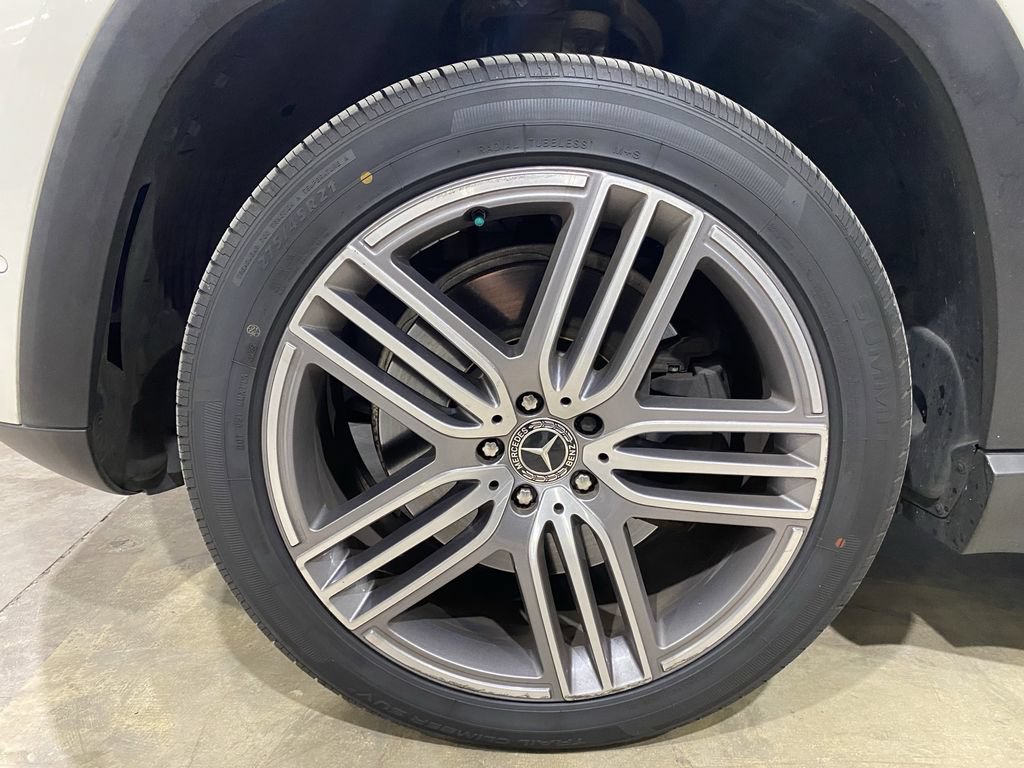 Used 2021 Mercedes-Benz GLS 450 4MATIC image 20