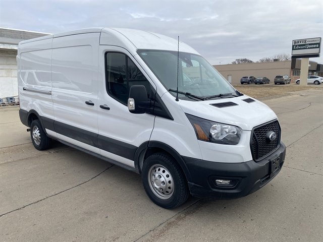 Used 2025 Ford Transit 250 148 Medium Roof Extended AWD w/ Interior Upgrade Package image 1
