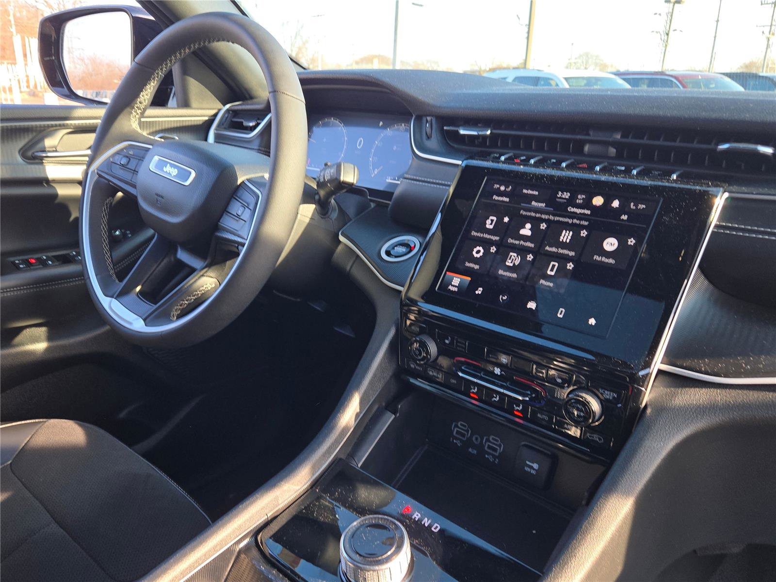 Certified 2024 Jeep Grand Cherokee Altitude image 9