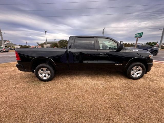 Used 2025 RAM 1500 Big Horn AWD/4WD image 8