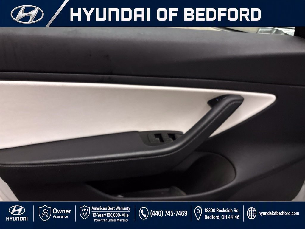 Used 2019 Tesla Model 3 RWD image 12