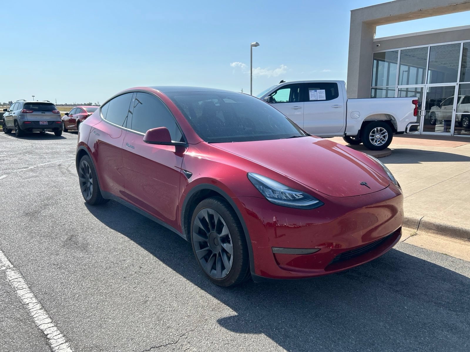 Used 2023 Tesla Model Y Long Range AWD/4WD image 3