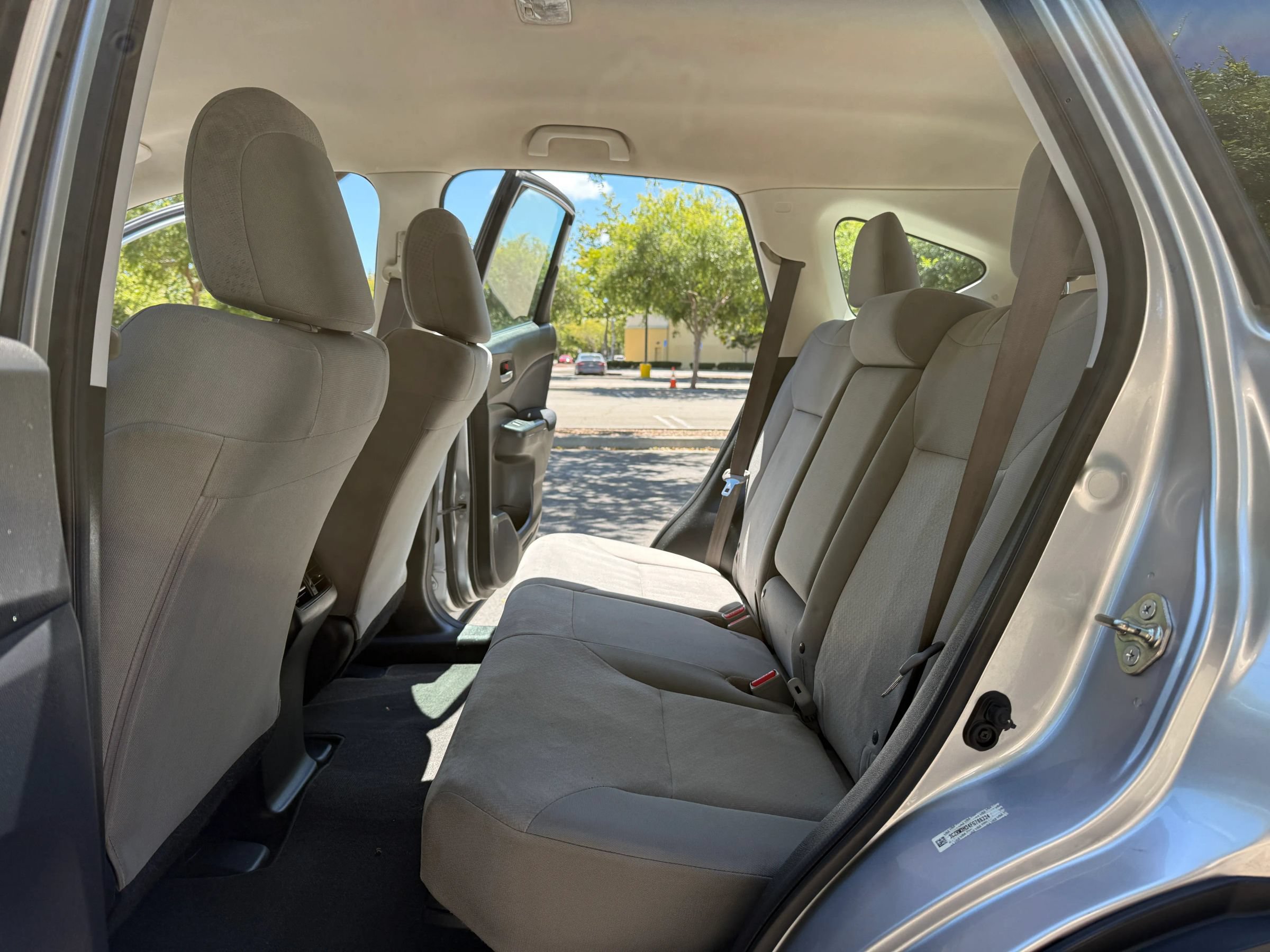Used 2015 Honda CR-V LX image 19
