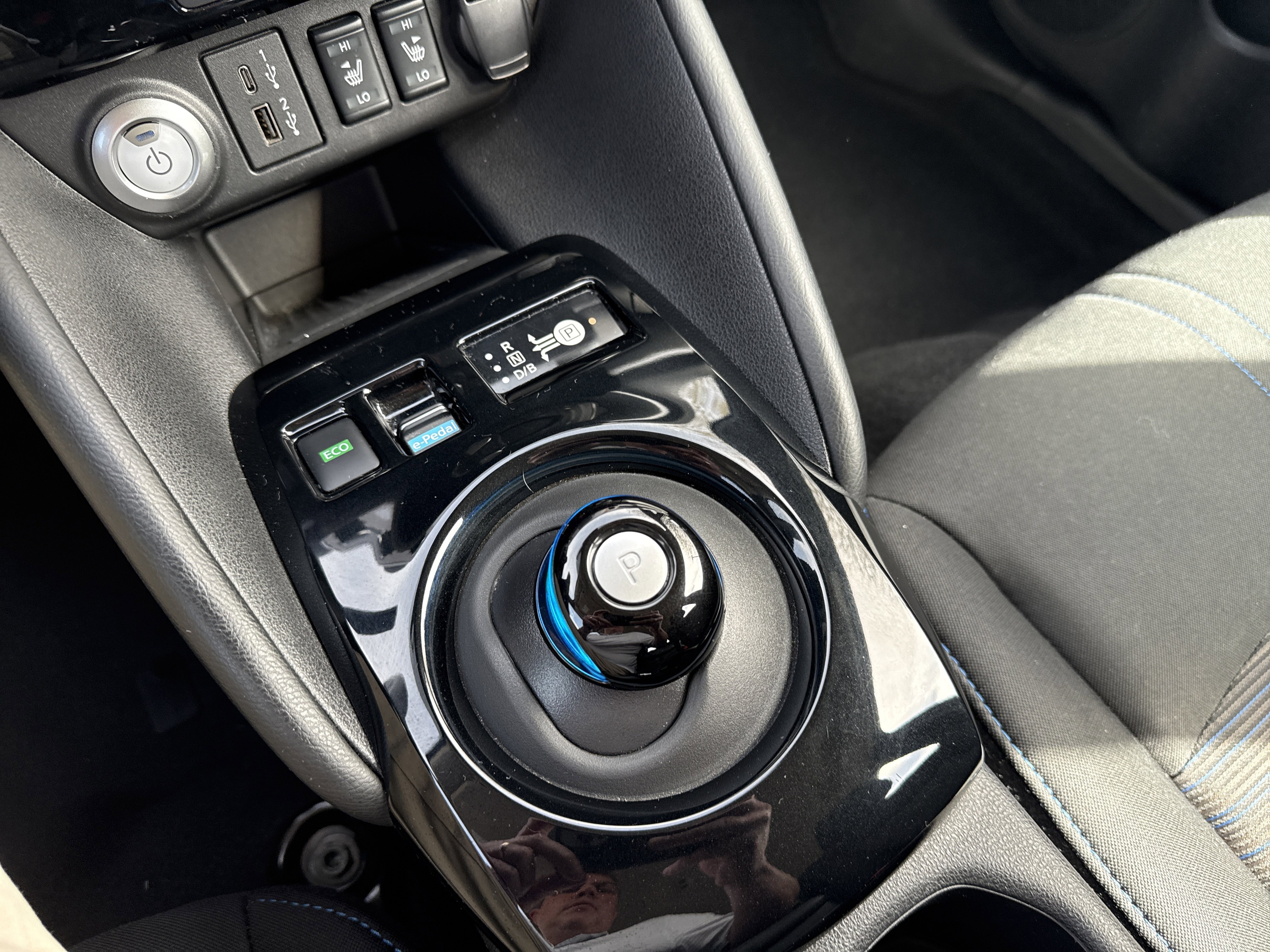 Certified 2024 Nissan Leaf SV Plus image 18