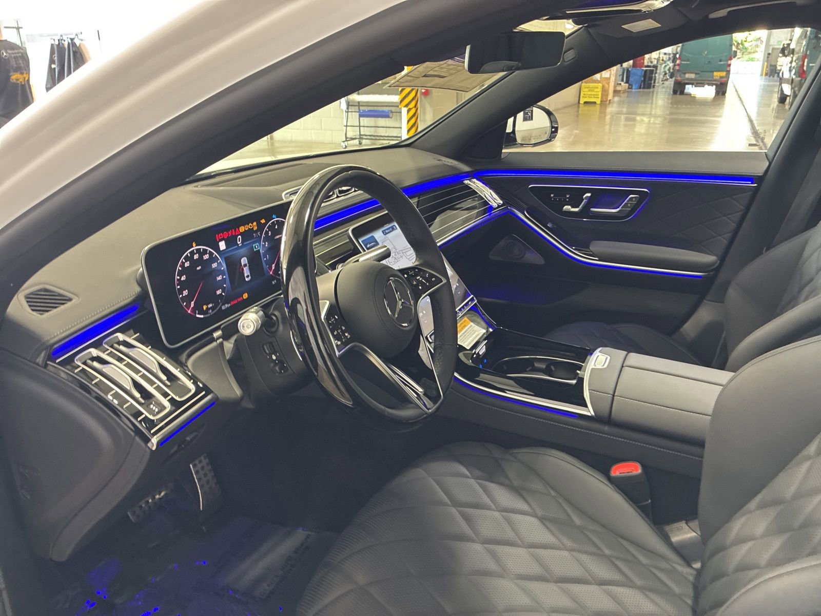 New 2026 Mercedes-Benz S 580 4MATIC Sedan image 10