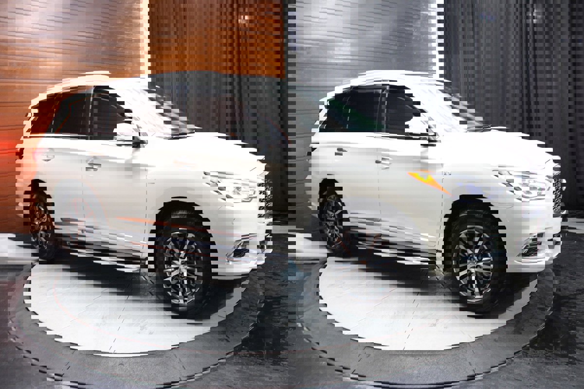 Used 2018 INFINITI QX60 FWD w/ Premium Plus Package image 12