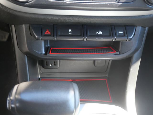 Used 2021 Chevrolet Colorado LT AWD/4WD image 19