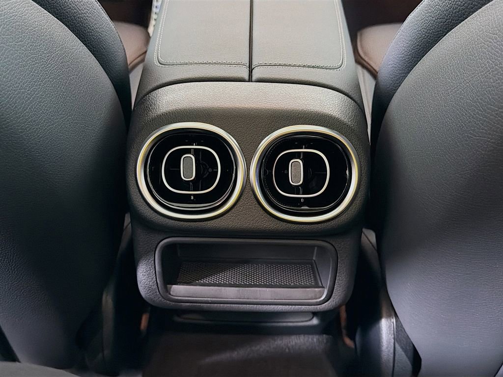 New 2026 Mercedes-Benz GLC 300 4MATIC image 28