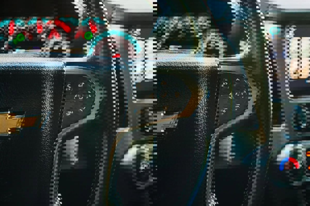 Used 2020 Chevrolet Suburban LT w/ Max Trailering Package image 16