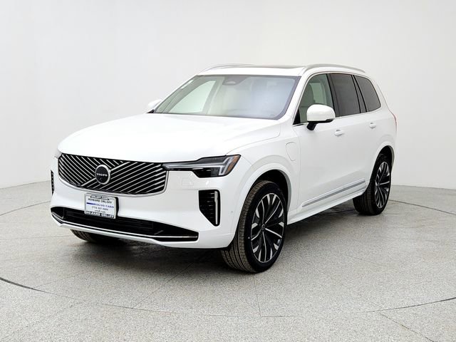 New 2026 Volvo XC90 T8 Ultra w/ Protection Package Premier