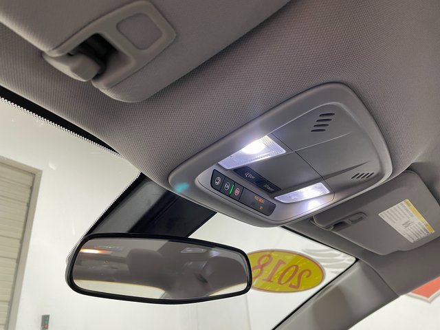 Used 2018 Chevrolet Malibu LS image 18