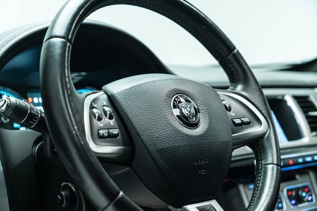 Used 2015 Jaguar XF Sport AWD/4WD image 23
