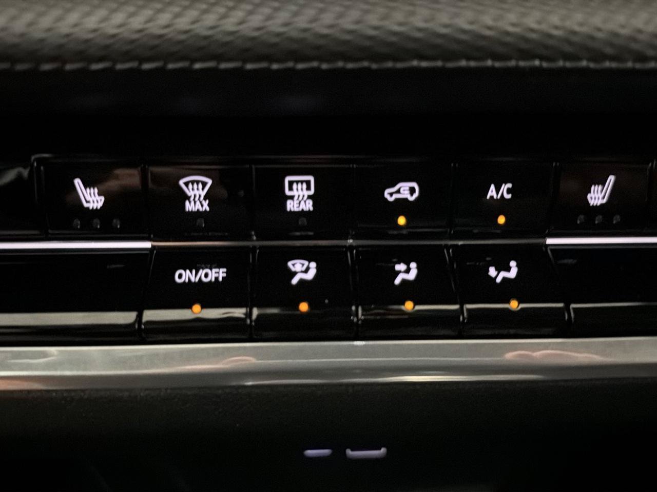 Used 2026 Chevrolet Equinox LT AWD/4WD image 11