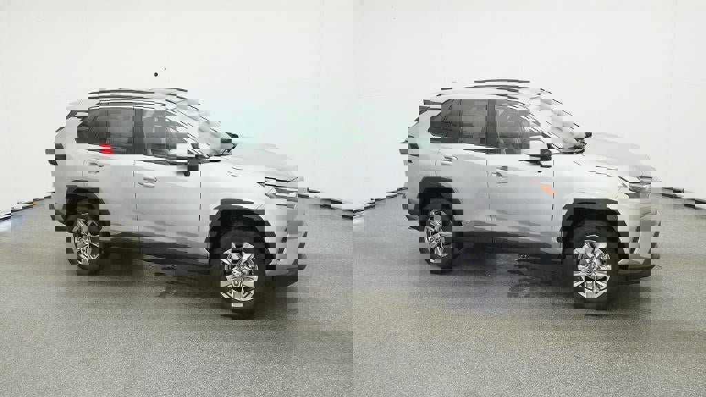 New 2025 Toyota RAV4 XLE image 12