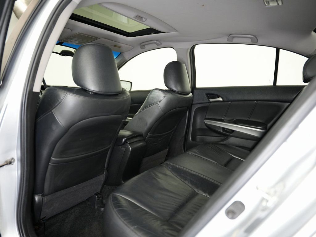 Used 2009 Honda Accord EX-L image 32