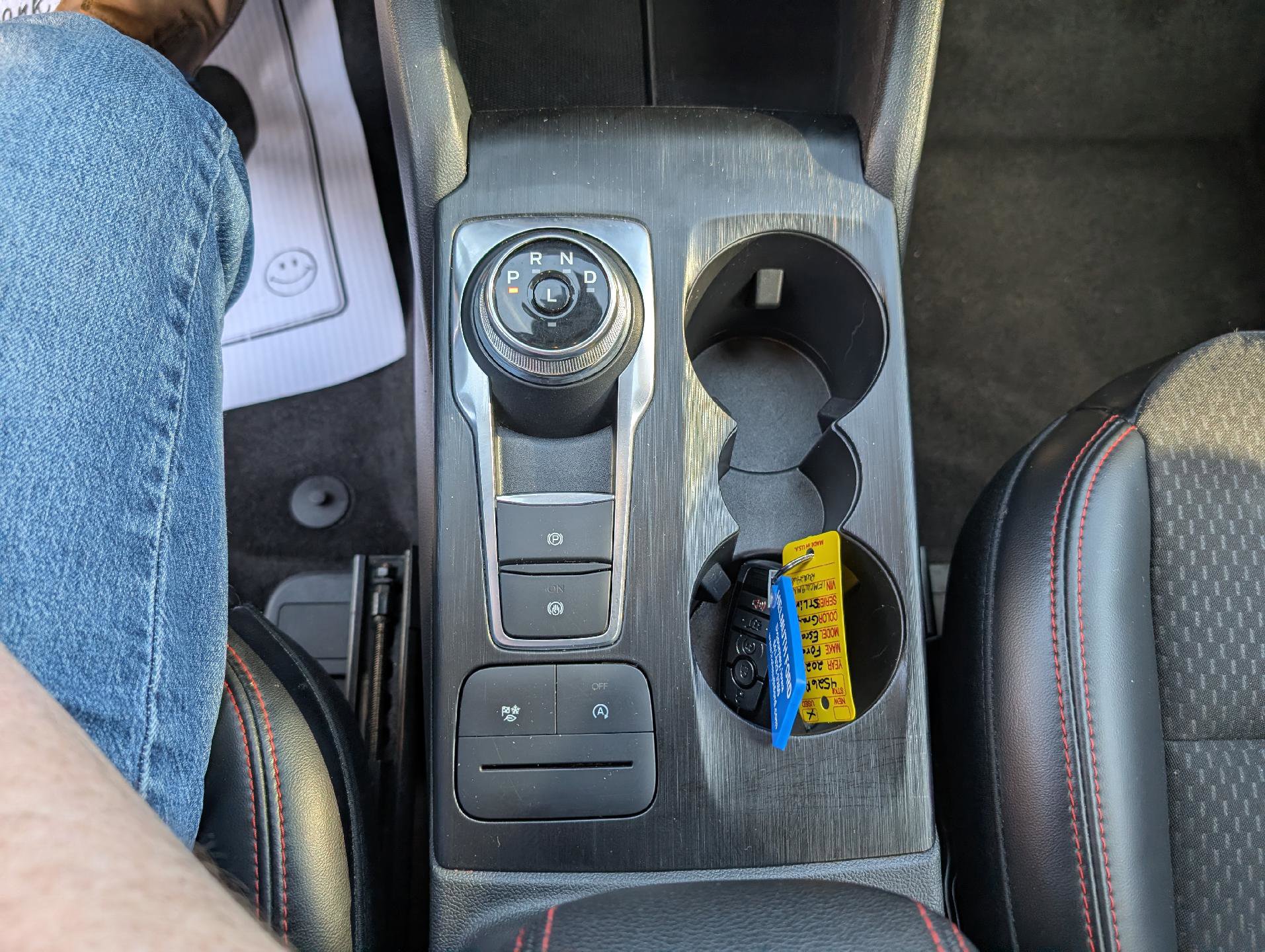 Used 2024 Ford Escape ST-Line image 27