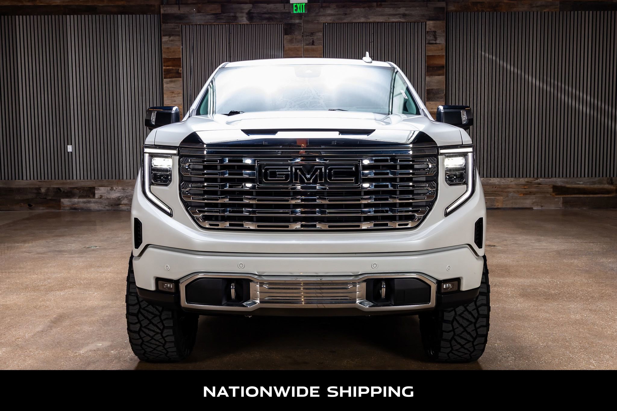 Used 2025 GMC Sierra 1500 Denali w/ Denali Reserve Package AWD/4WD image 4