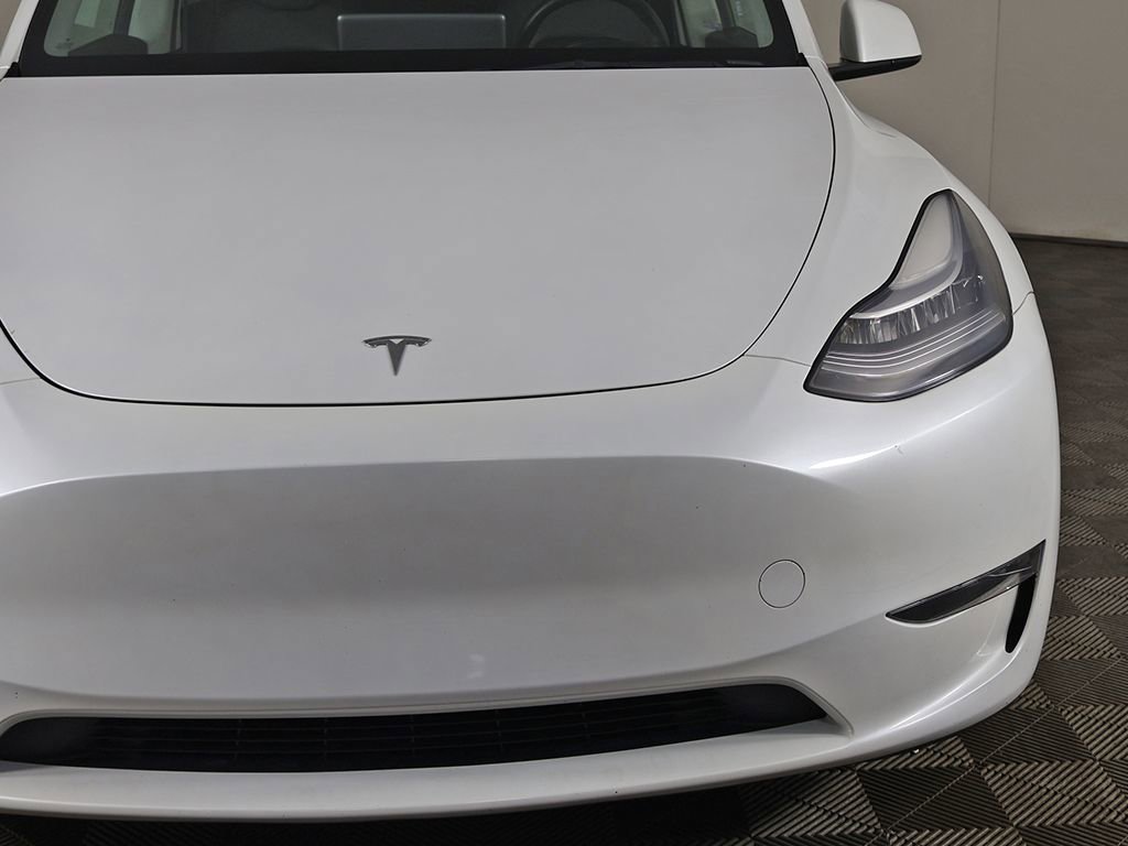 Used 2023 Tesla Model Y Long Range image 14