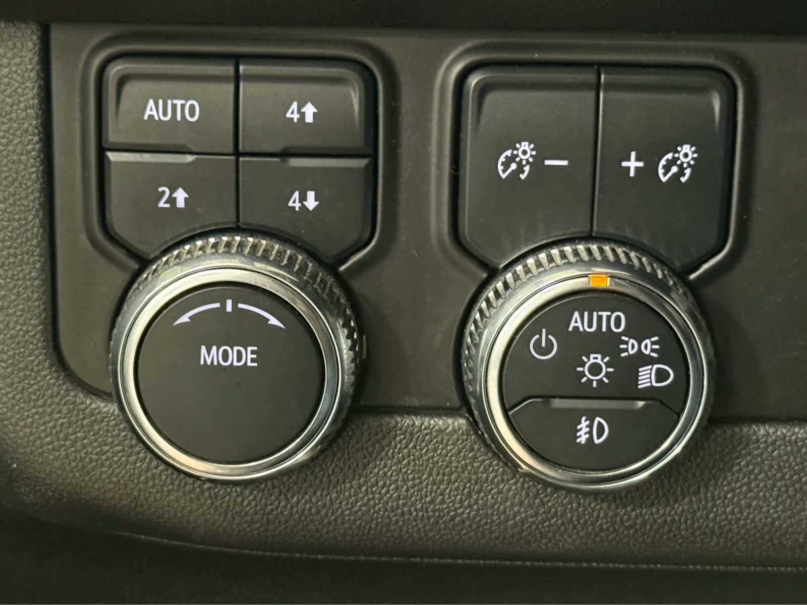 Certified 2024 GMC Yukon XL SLE w/ Max Trailering Package AWD/4WD image 27