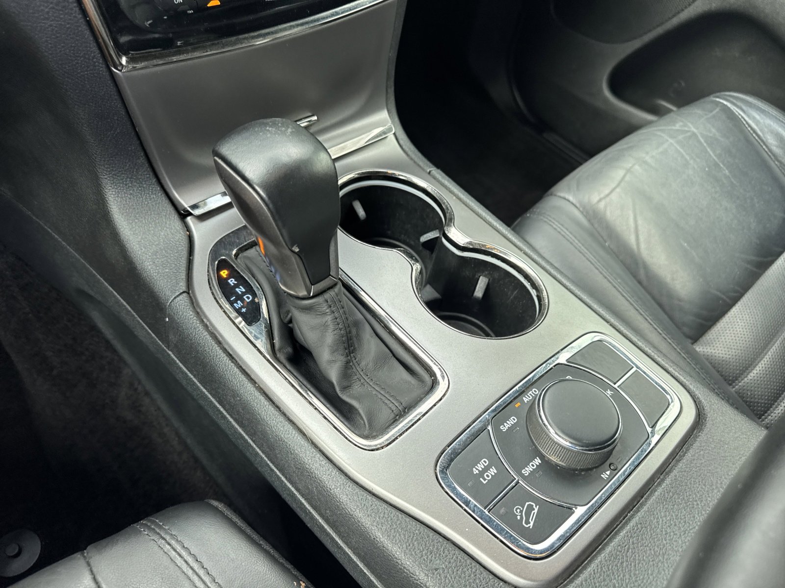 Used 2019 Jeep Grand Cherokee Limited X image 26