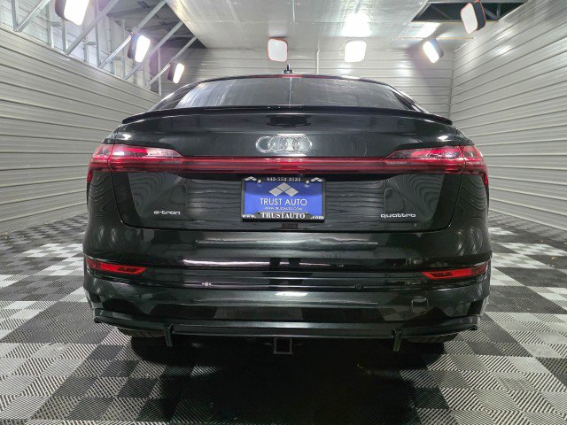 Used 2021 Audi e-tron Prestige w/ Prestige Package AWD/4WD image 6