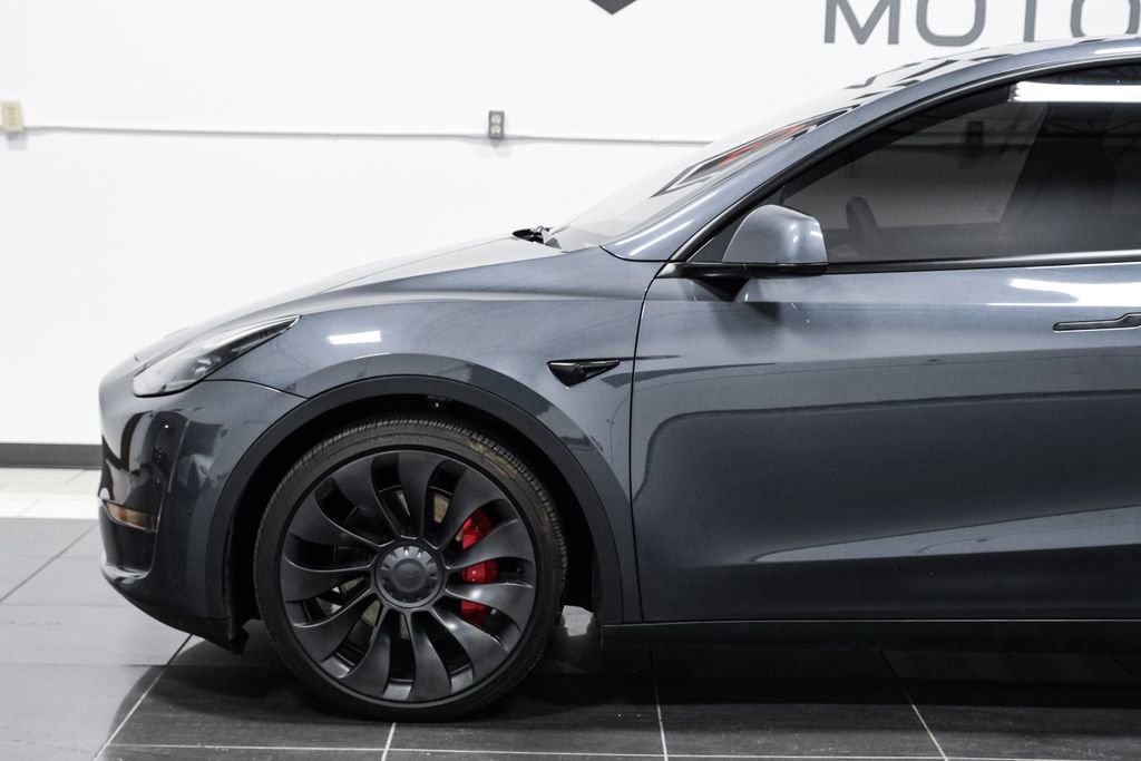 Used 2022 Tesla Model Y Performance AWD/4WD image 13