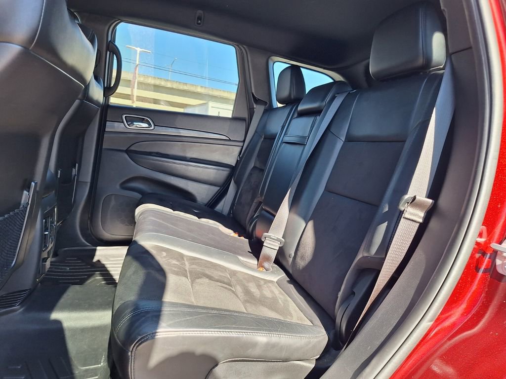 Used 2021 Jeep Grand Cherokee Laredo X image 21