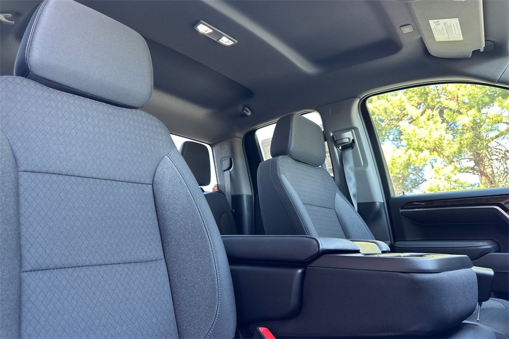 New 2025 GMC Sierra 1500 SLE image 14