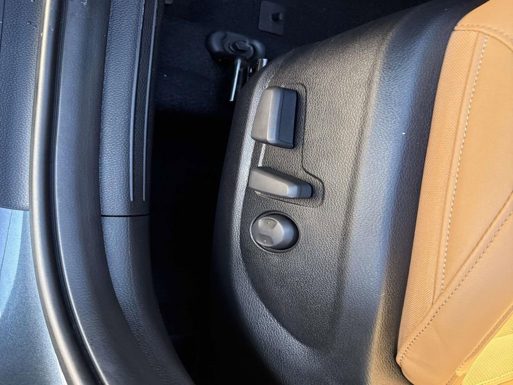 Used 2024 Kia Seltos EX image 18