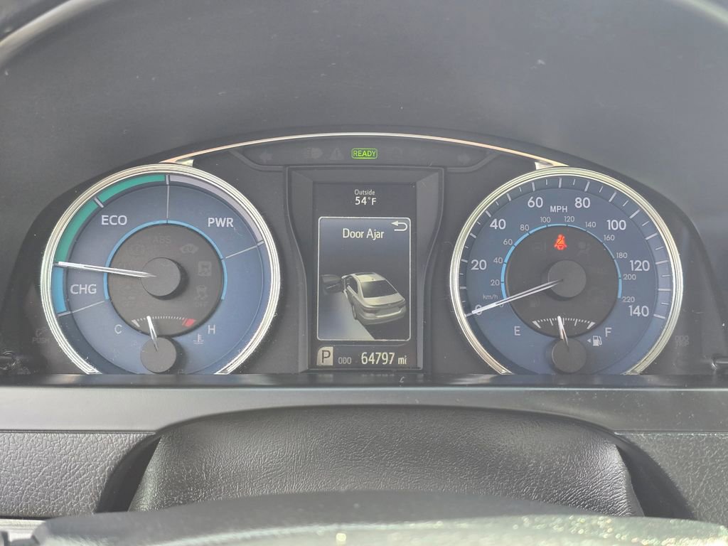 Used 2015 Toyota Camry XLE FWD image 25