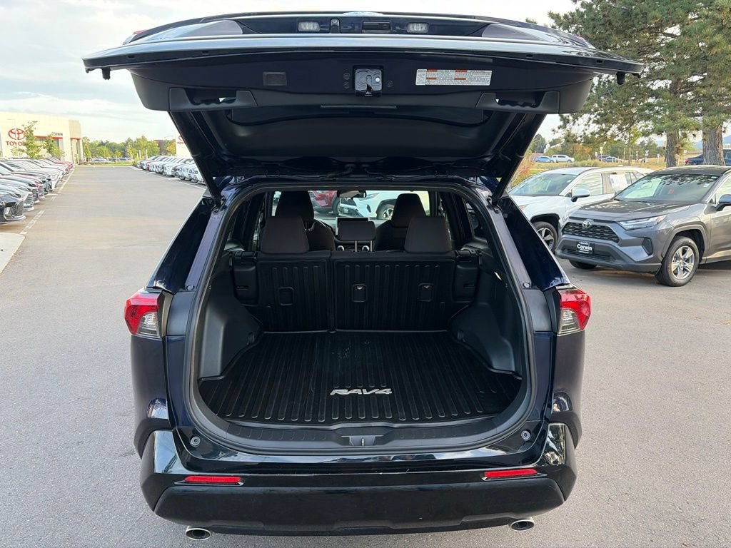 Used 2023 Toyota RAV4 SE w/ Weather & Moonroof Package AWD/4WD image 18