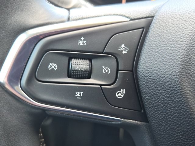 Used 2024 Chevrolet Trax ACTIV FWD image 14