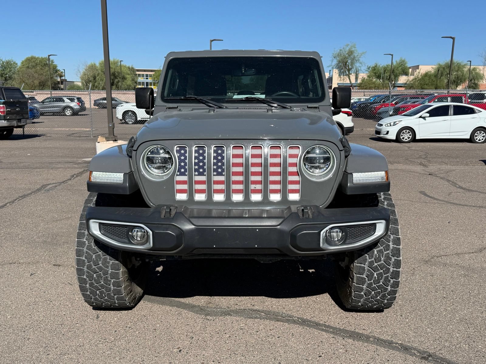 Used 2019 Jeep Wrangler Unlimited Sahara AWD/4WD image 2