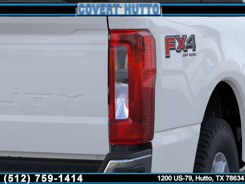 New 2026 Ford F250 XLT w/ FX4 Off-Road Package AWD/4WD image 21