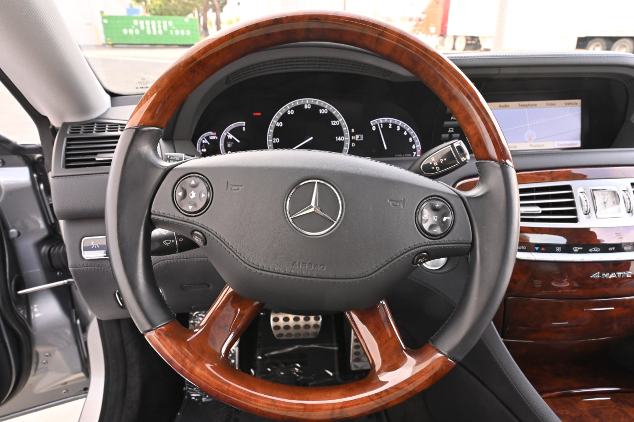 Used 2010 Mercedes-Benz CL 550 4MATIC image 20