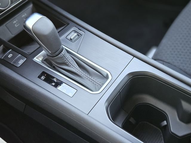 New 2026 Nissan Kicks S image 24