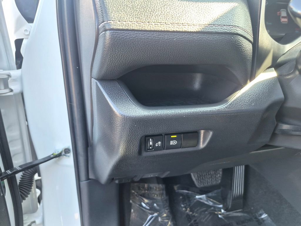 Used 2025 Toyota RAV4 LE image 12