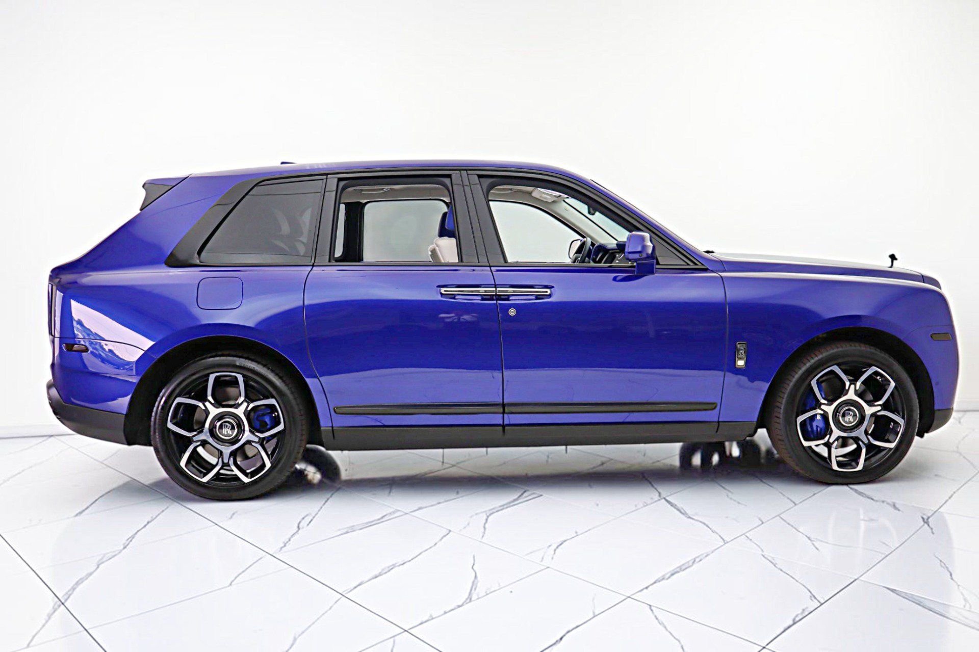 Used 2023 Rolls-Royce Cullinan Black Badge w/ Driver's Package AWD/4WD image 14