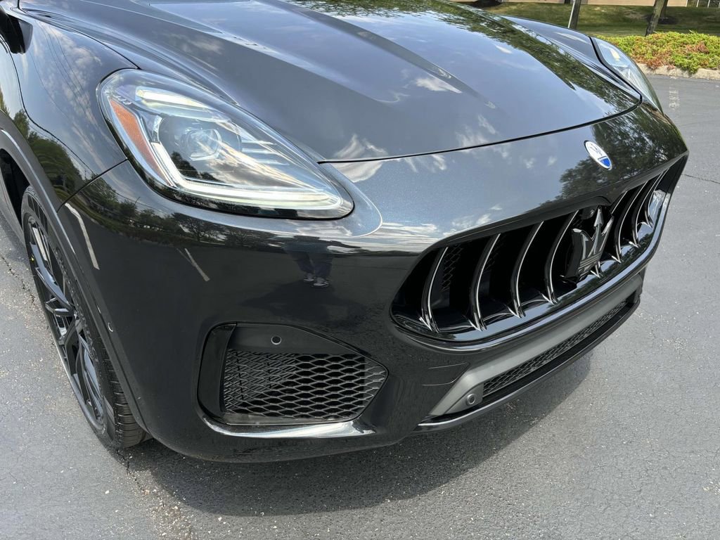 New 2024 Maserati Grecale GT image 11