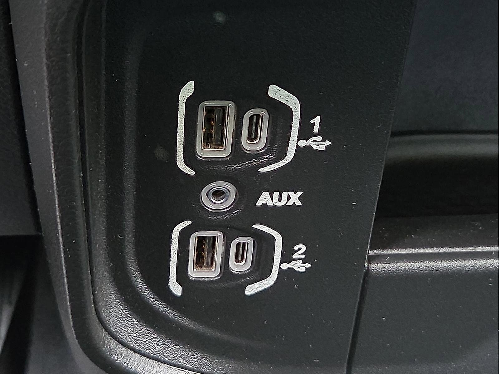 Used 2023 RAM 2500 Big Horn w/ Level 1 Equipment Group image 18