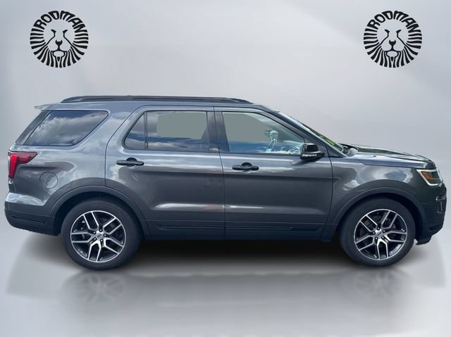 Used 2018 Ford Explorer Sport w/ Equipment Group 401A AWD/4WD image 5