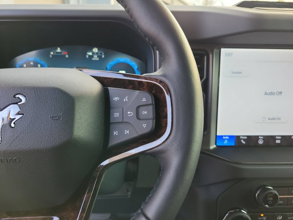 New 2025 Ford Bronco Badlands AWD/4WD image 24