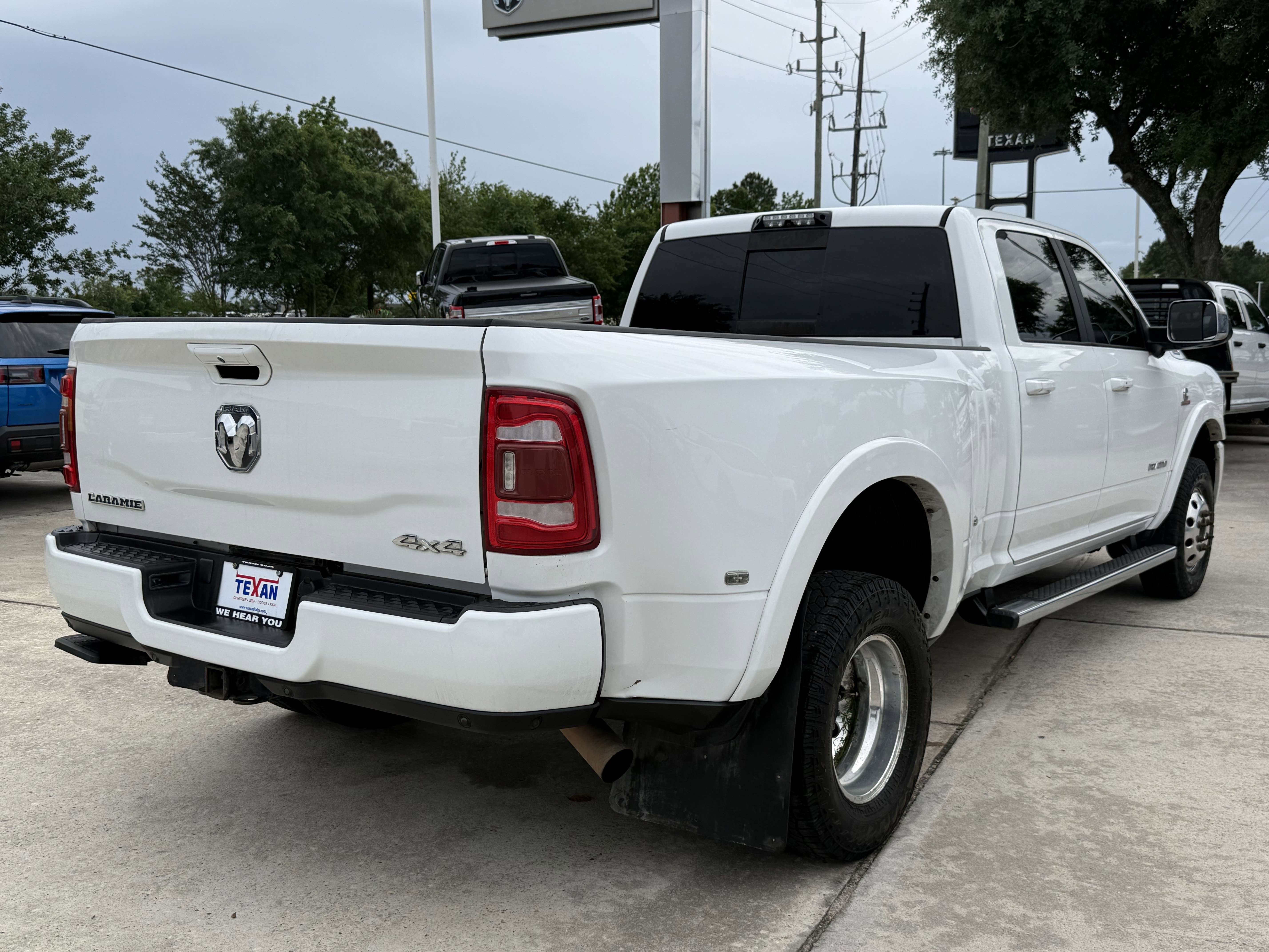 Used 2019 RAM 3500 Laramie AWD/4WD image 5